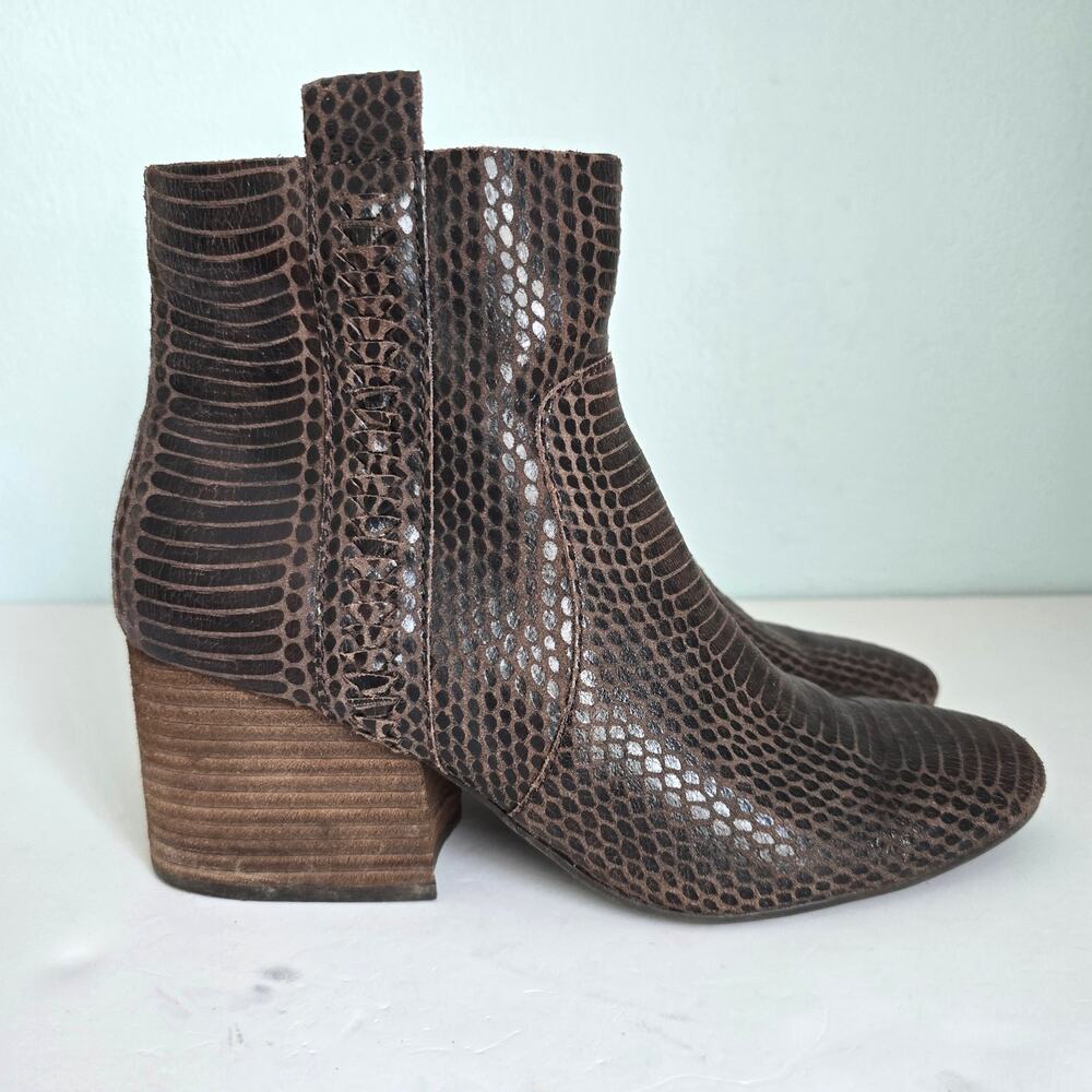 Korks Leyland Ankle Boots Womens 8M Brown Leather Reptile Print Boho Chic Casual